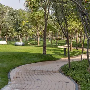 https://stay-majestic-2br-holiday-home-near-burj-khalifa.sharjah-hotels.com